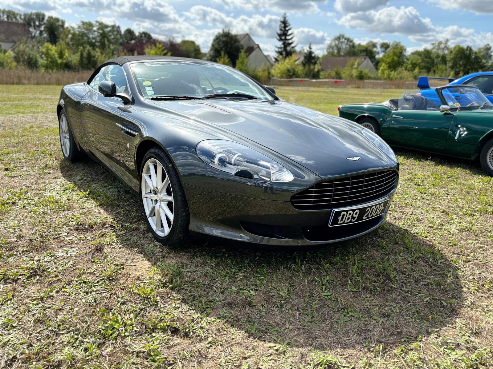 Db9 1