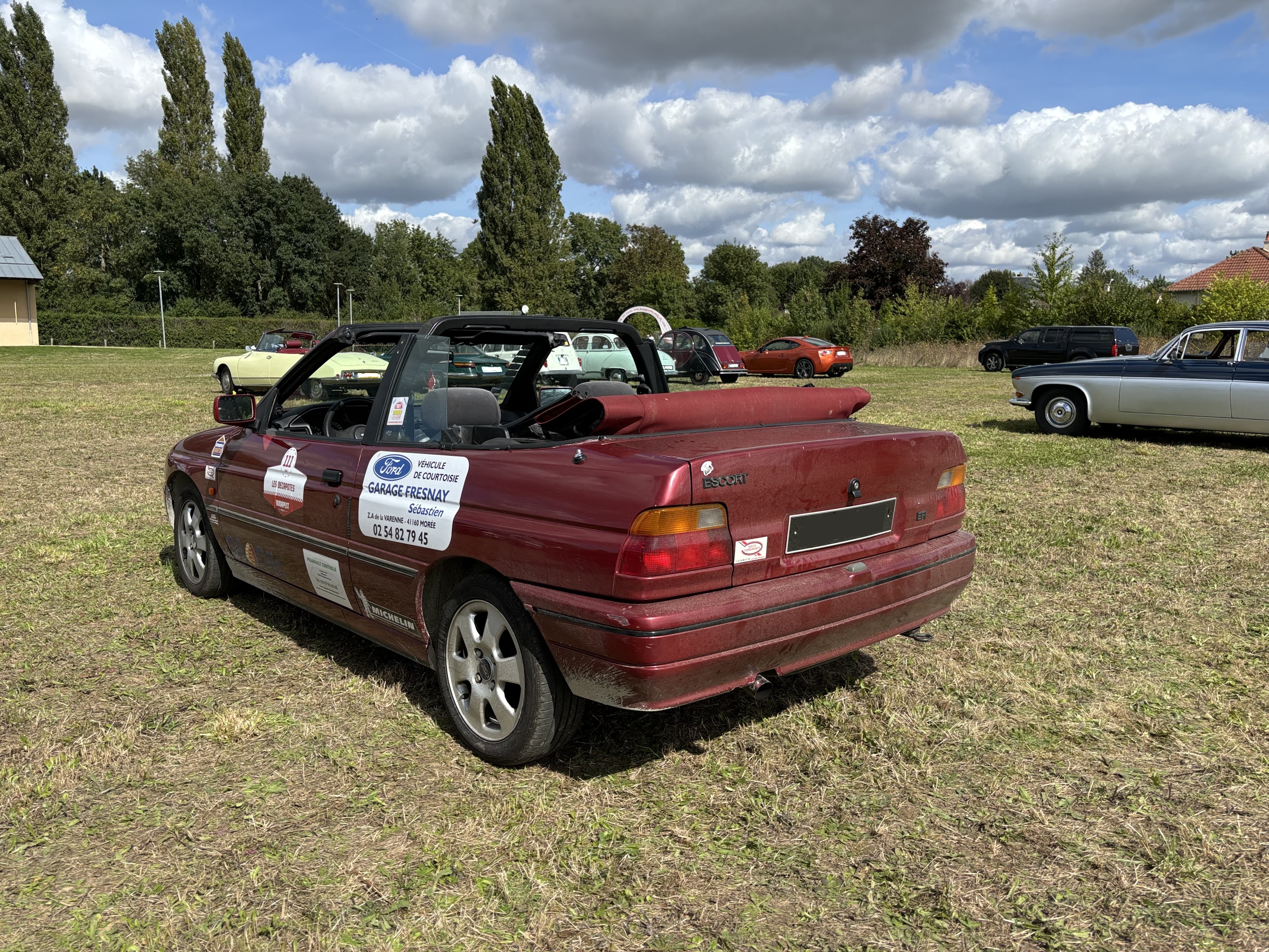 Escort efi 2