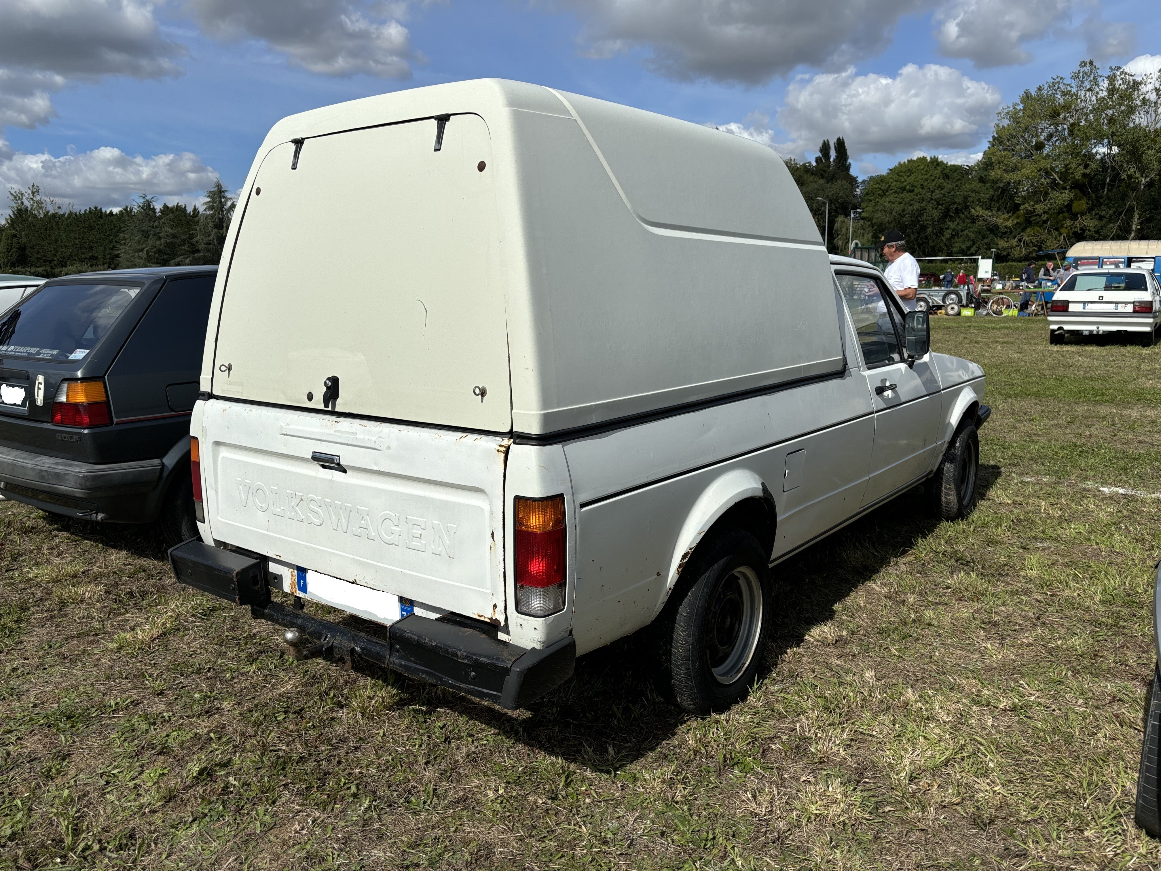 Golf pickup 2