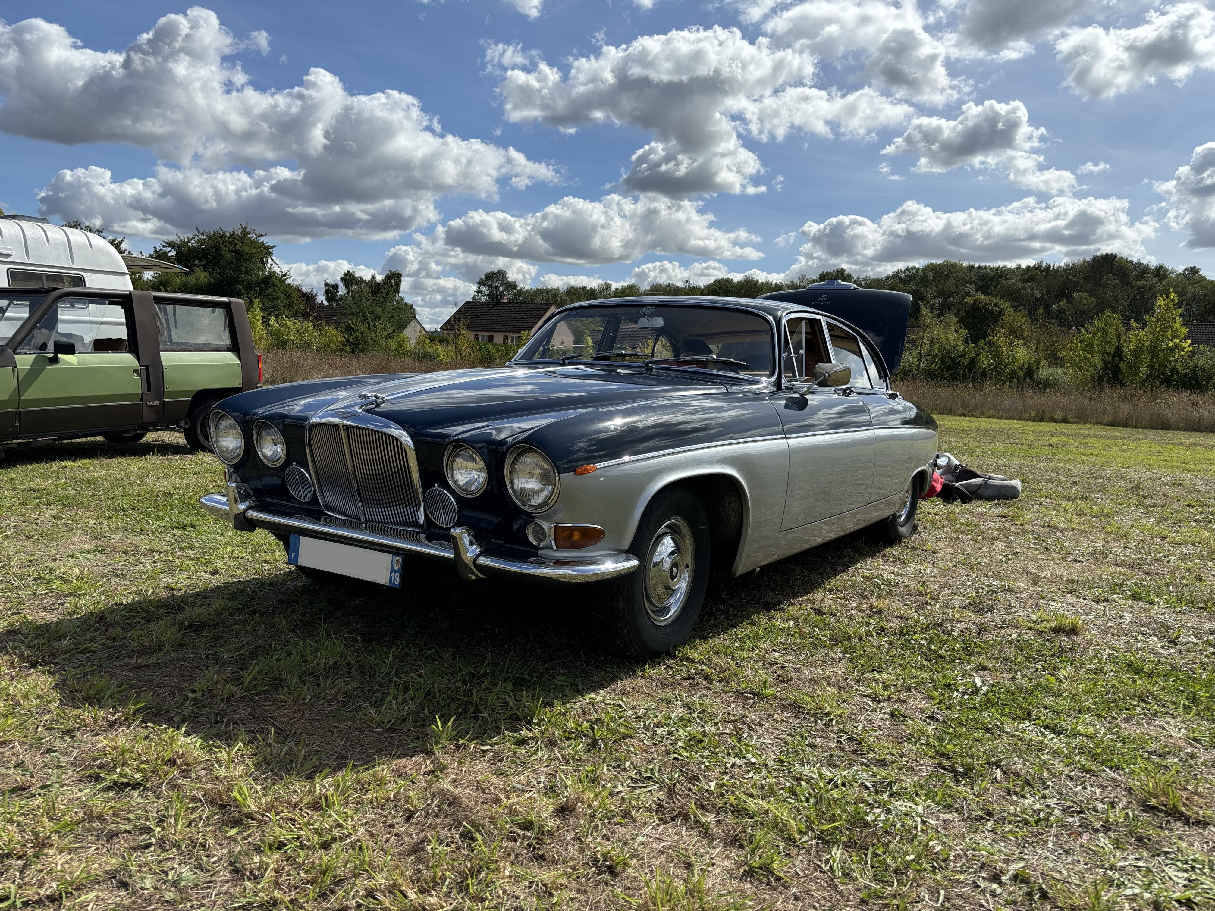 Jaguar 420 g 1