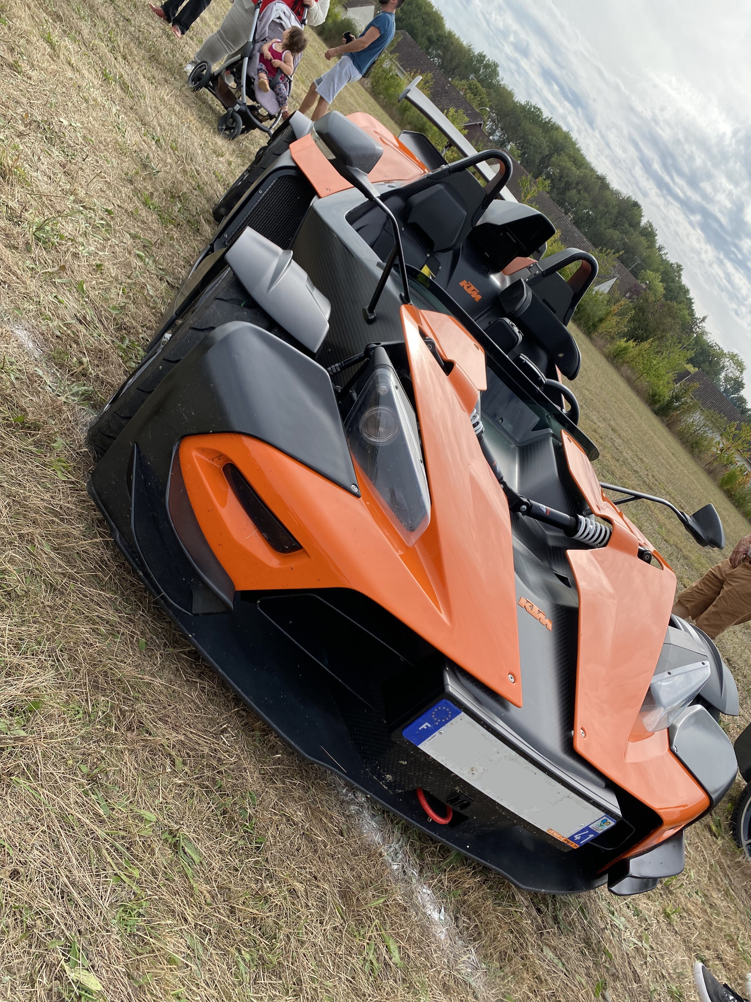 Ktm 1