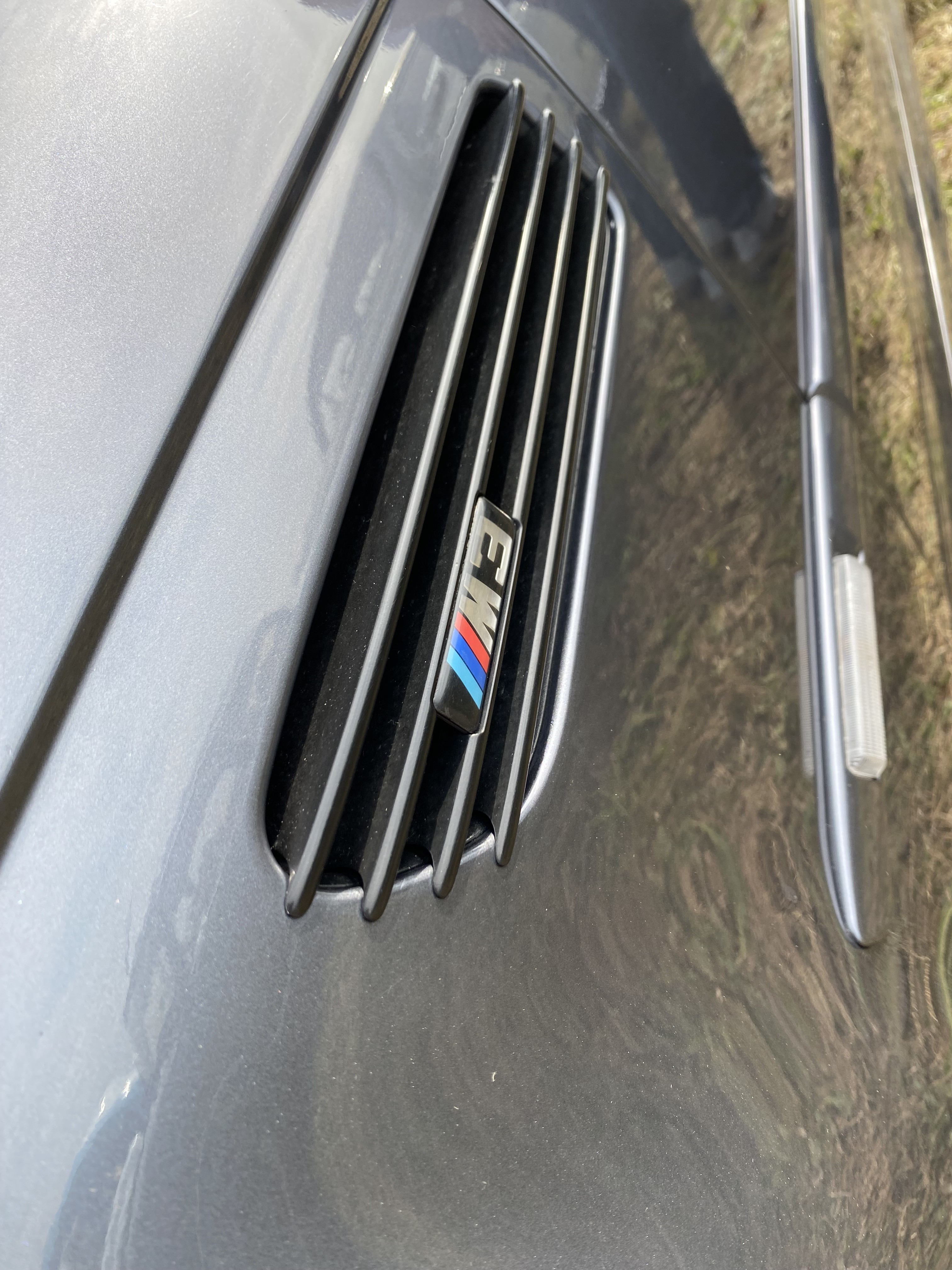 M3 3