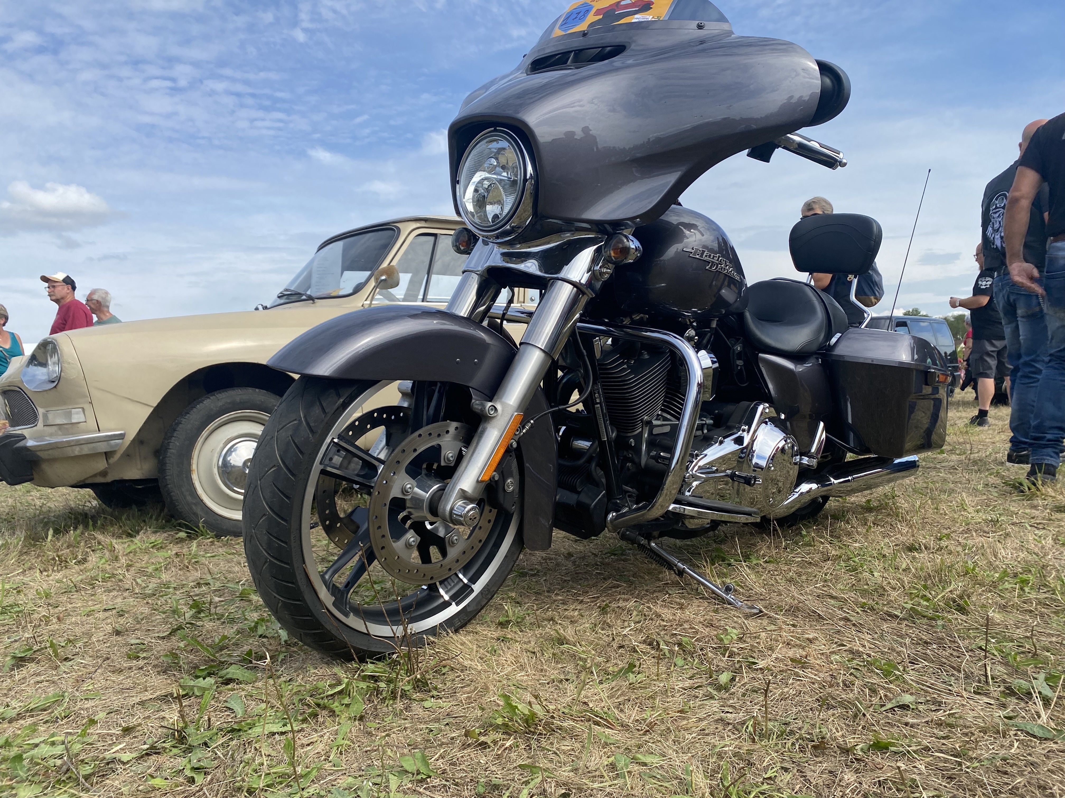 Moto harley rnoir 1