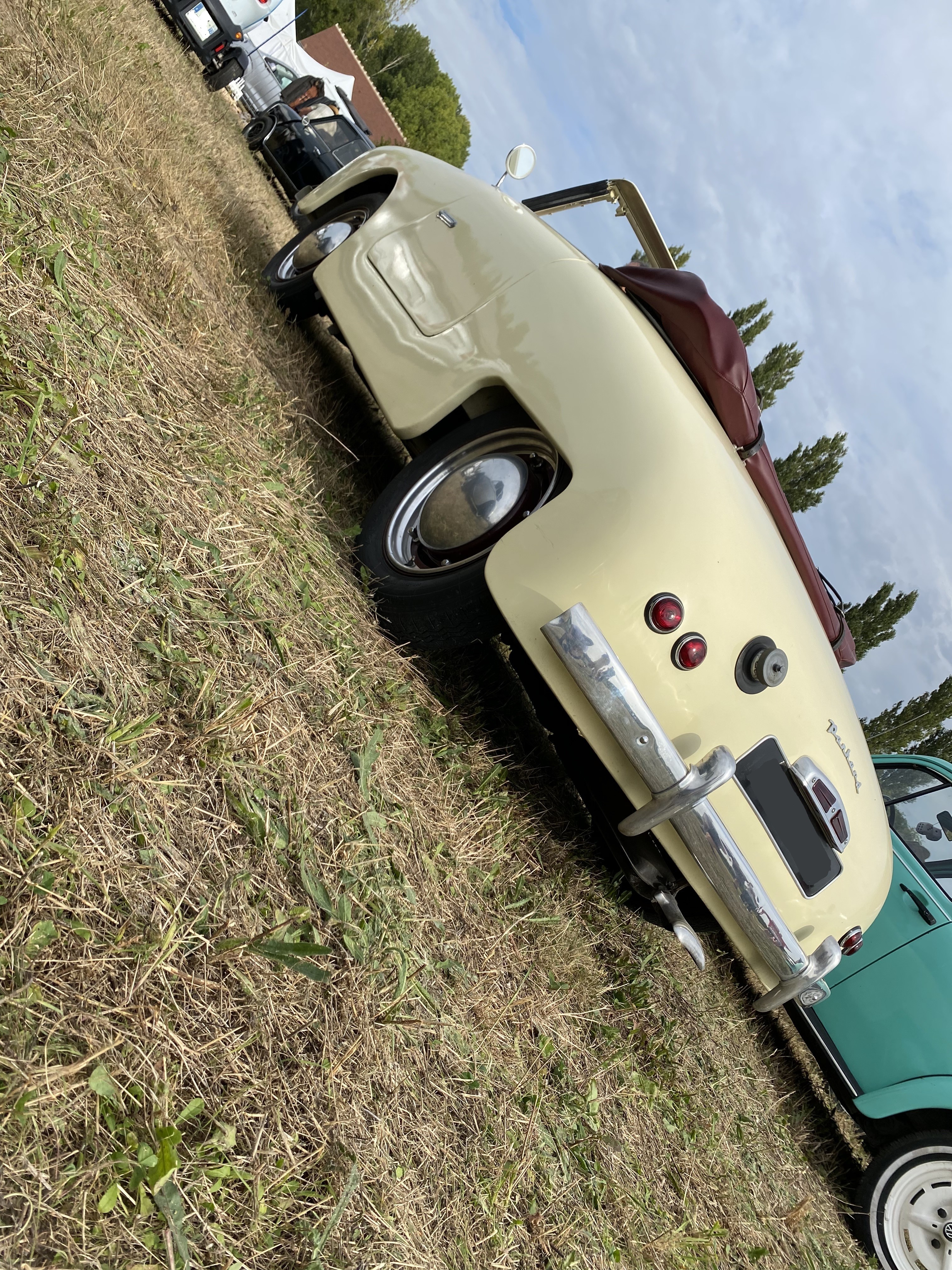 Panhard beige 2
