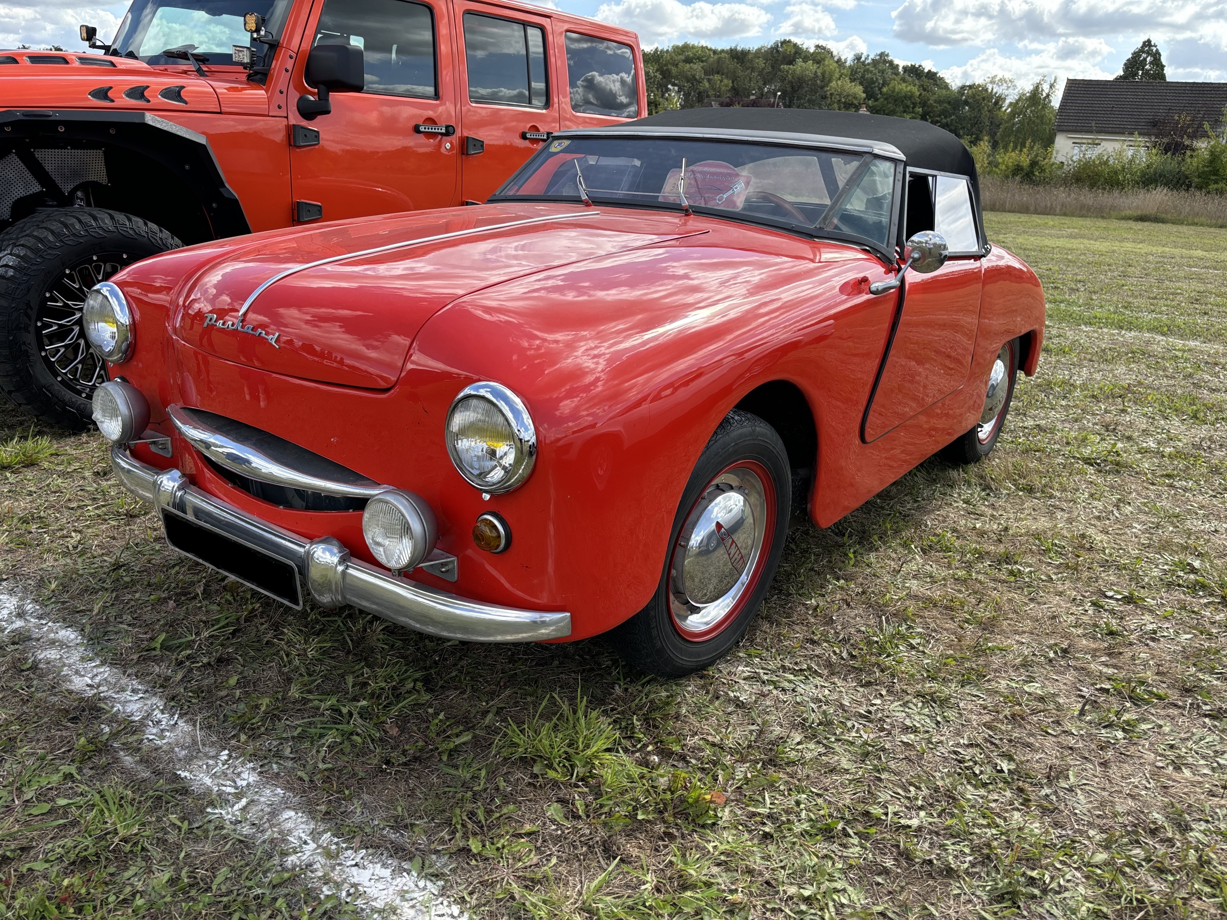 Panhard rouge 1