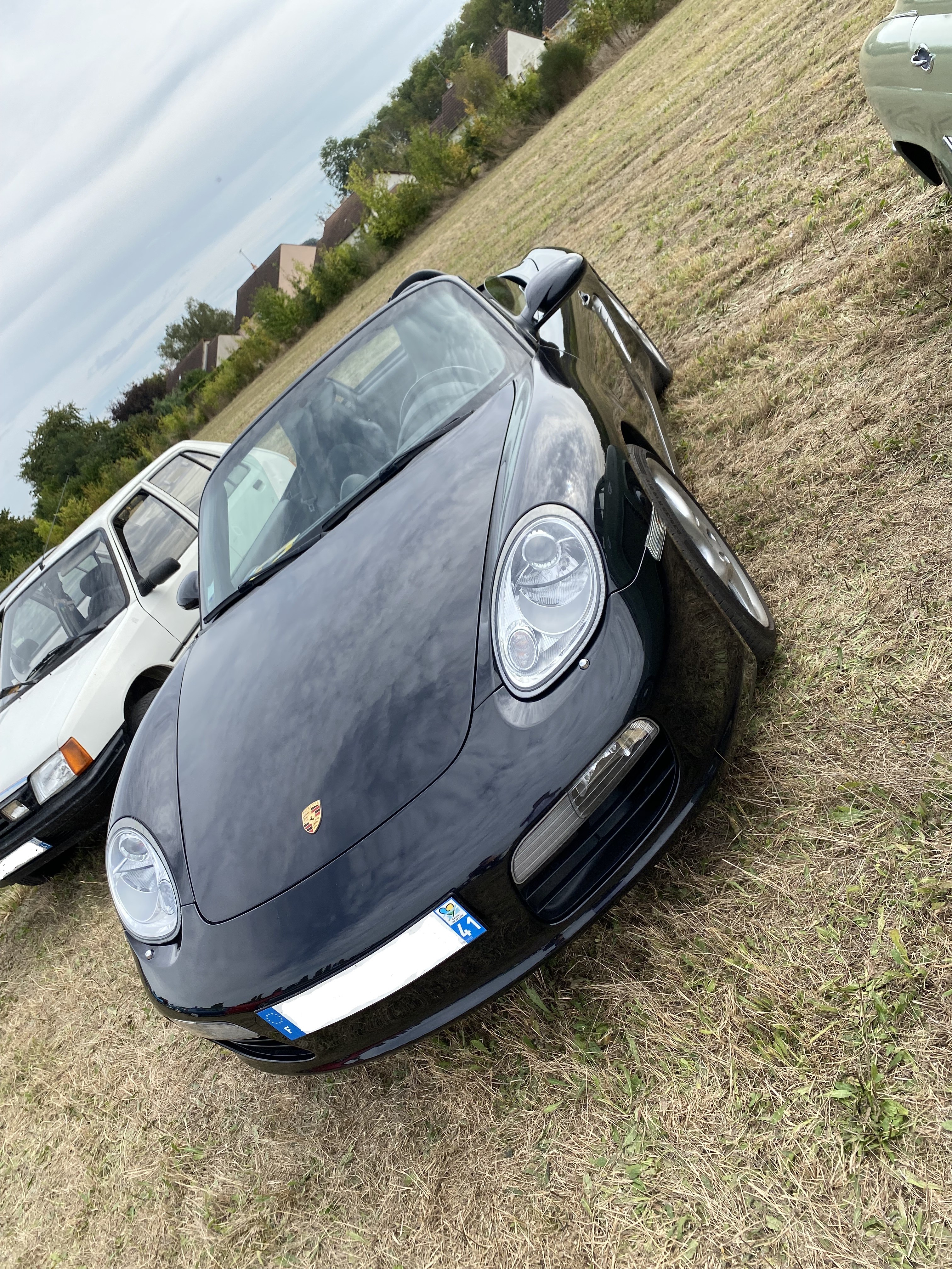 Porsche cab 1