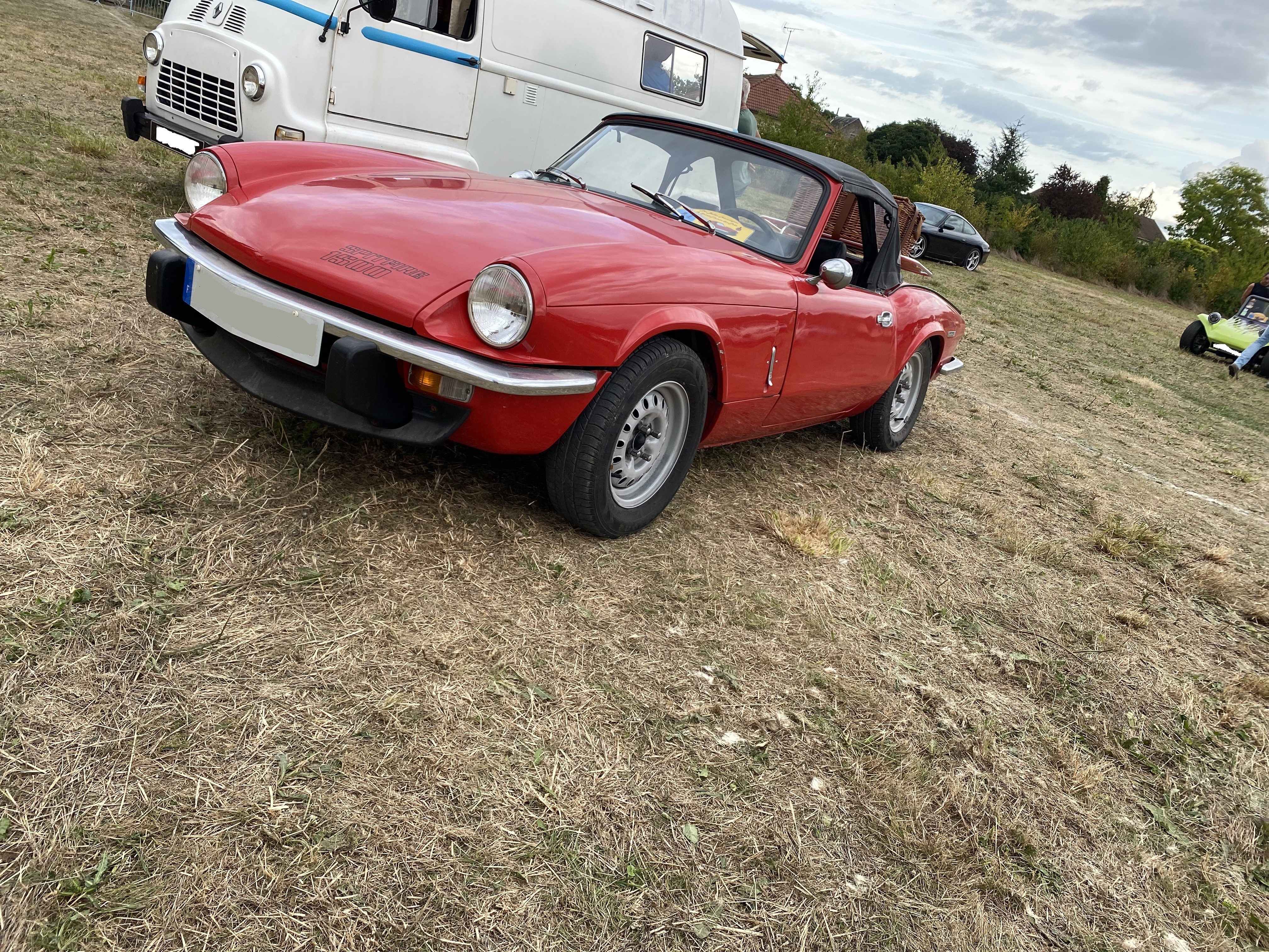 Triumph rouge 2